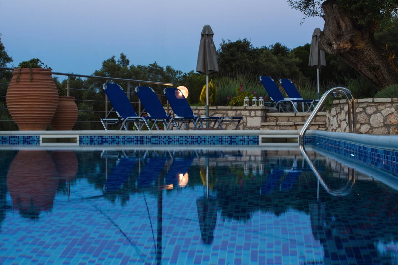 Villas Amantea- Four Villas With Big Pool And Infinity Pool Sivota  Exterior photo