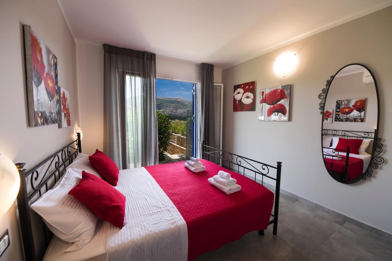 Villas Amantea- Four Villas With Big Pool And Infinity Pool Sivota  Exterior photo