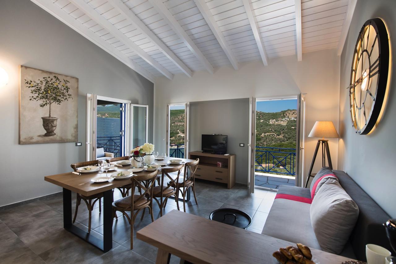 Villas Amantea- Four Villas With Big Pool And Infinity Pool Sivota  Exterior photo